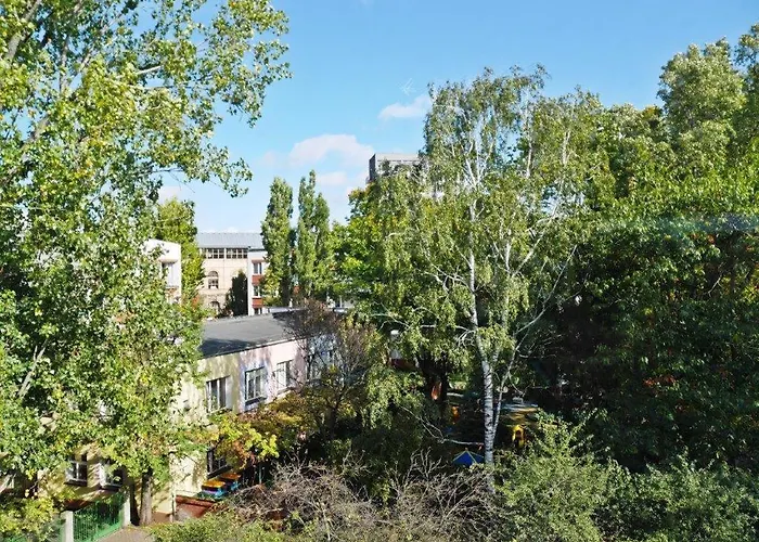 Sloneczny I Cichy Przy Starym Miescie